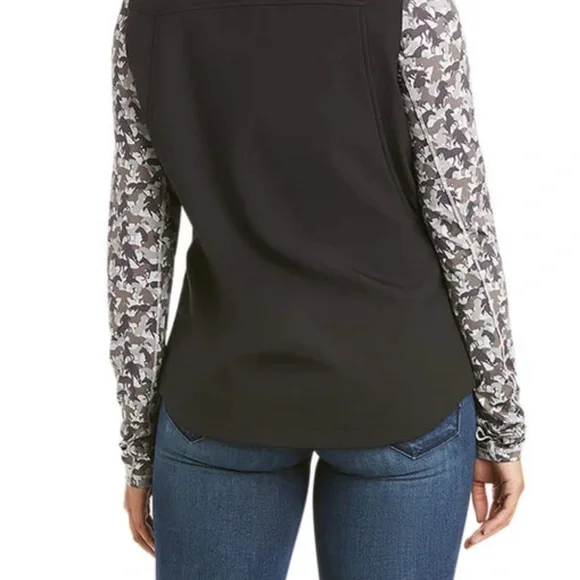 Ariat Black Softshell Women’s Vest with Logo Size Small ref 10020762 - Picture 12 of 12